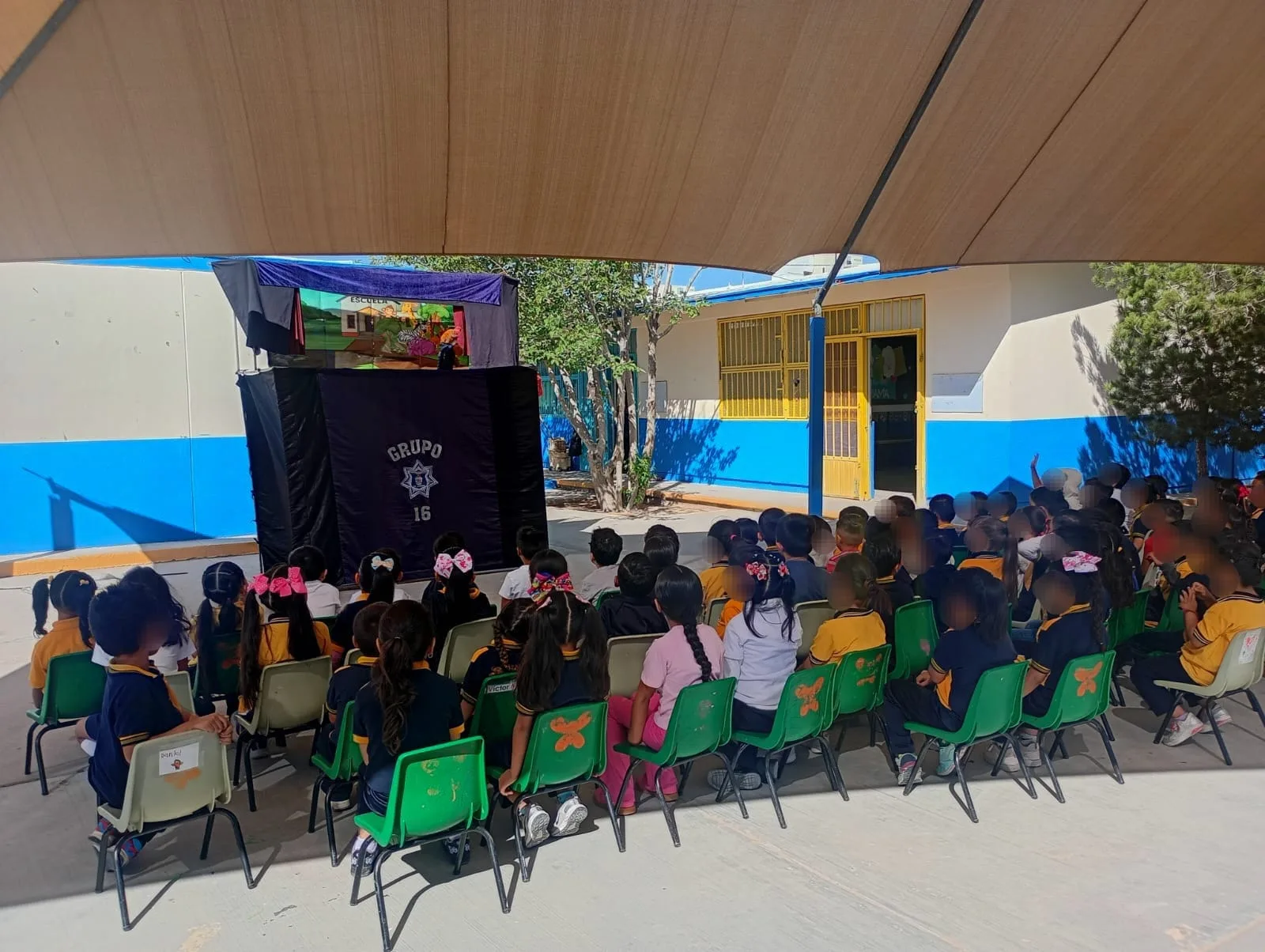 Policía municipal lleva teatro guiñol a jardín de niños para enseñar prevención a 80 alumnos - imagen 2