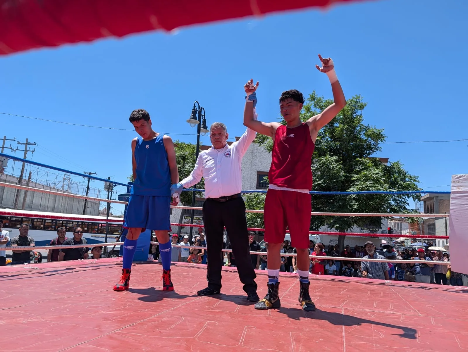Torneo de boxeo 'Duelo por la Supremacía del Boxeo Juarense' reunió a jóvenes pugilistas en Ciudad Juárez - imagen 3