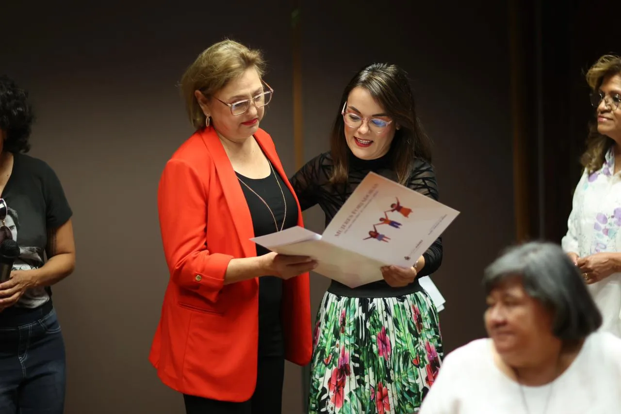 Seis mujeres de Ciudad Juárez reciben reconocimiento por su trabajo contra la violencia y en favor de la comunidad - imagen 3