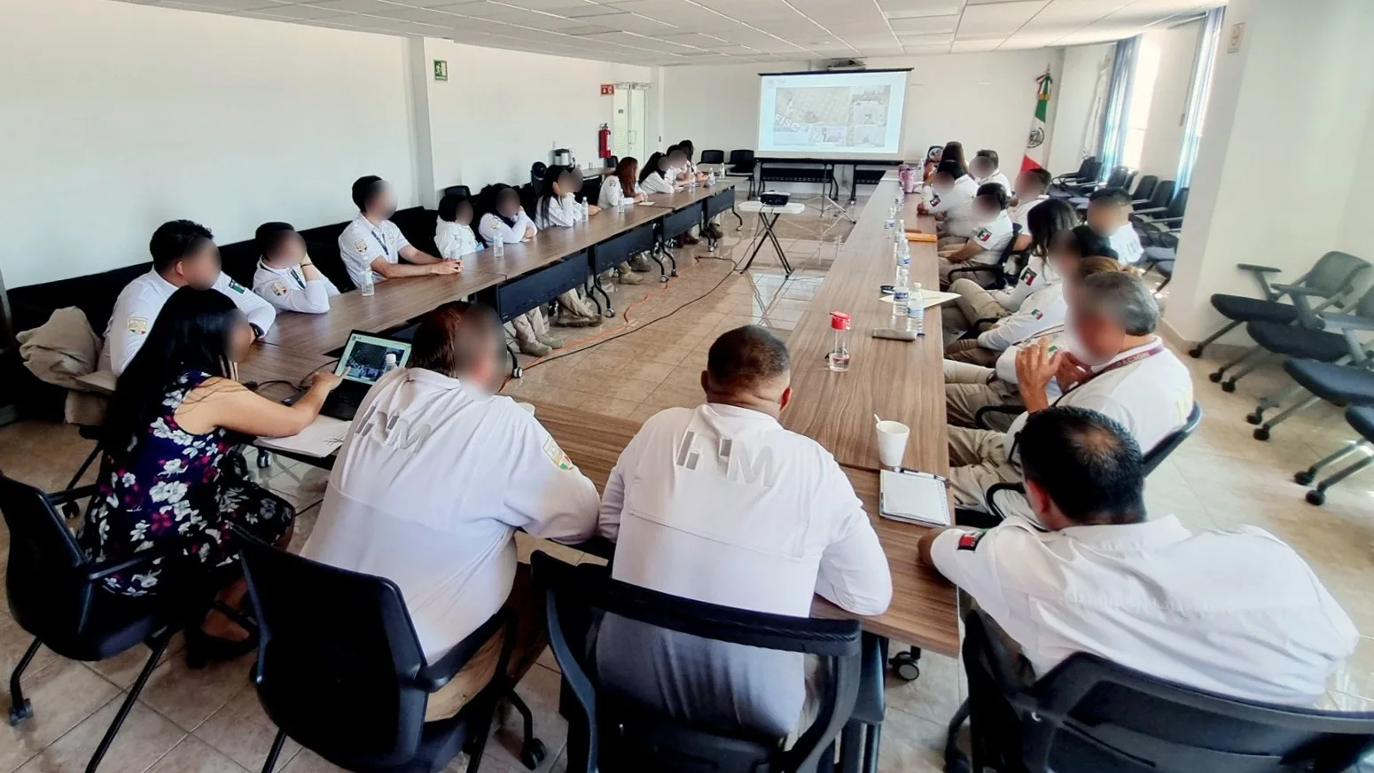 FGR capacita a 27 agentes del INM en Zacatecas sobre derechos humanos y trata de personas - imagen 4