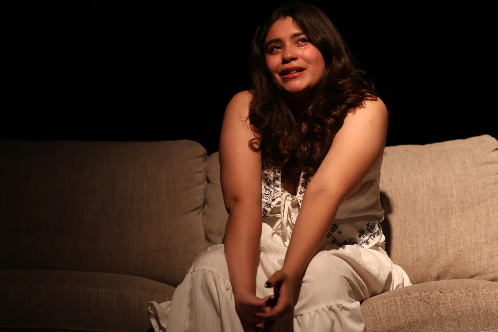 Obra 'Mi alma grita el silencio de mi niña' emociona al público en el festival Arte+Arte de Juárez - imagen 11