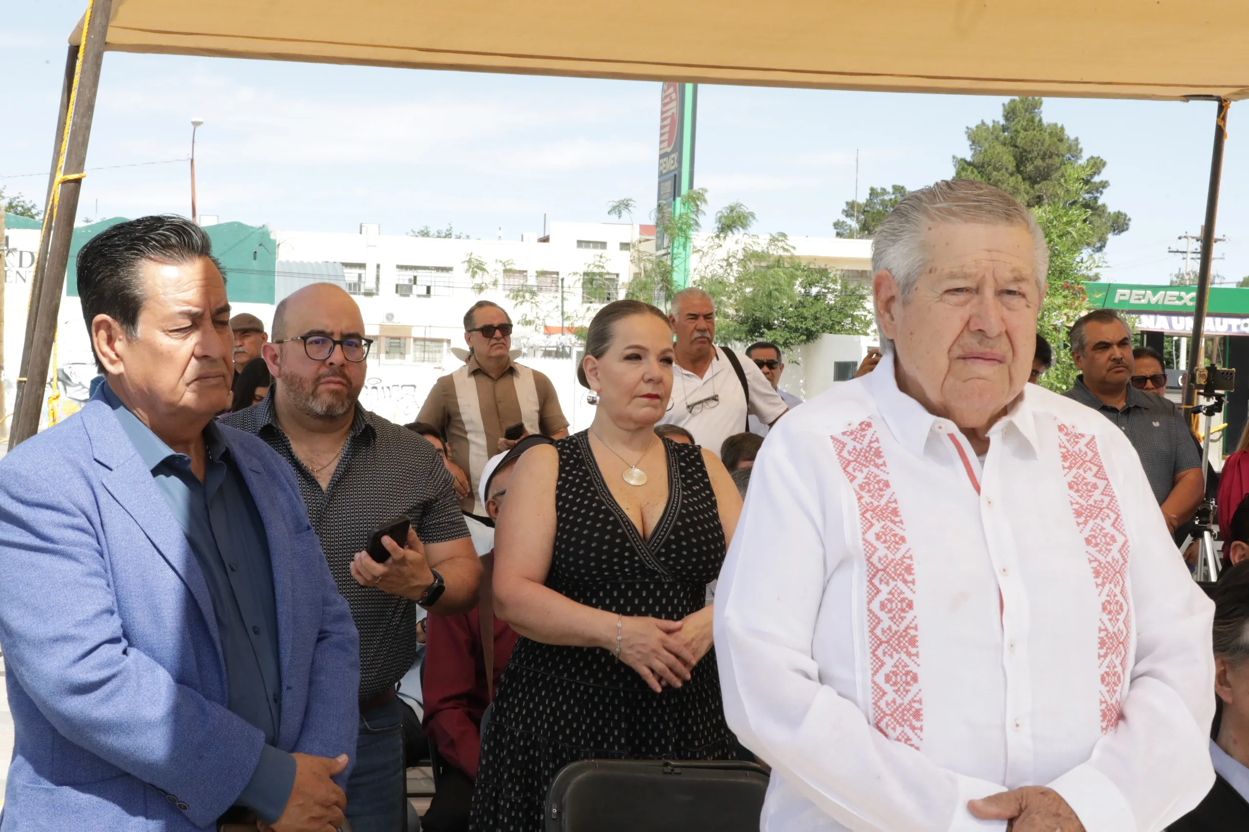 Ciudad Juárez rinde homenaje póstumo a periodistas destacados en la Plaza del Periodista - imagen 6