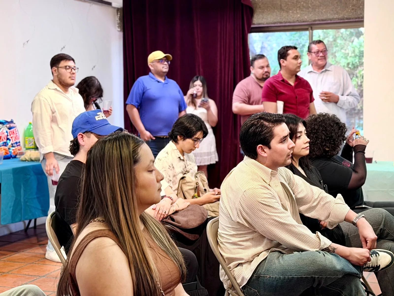 Colectivo Espina Blanca celebra su primer aniversario con evento poético en el MAHCH - imagen 9