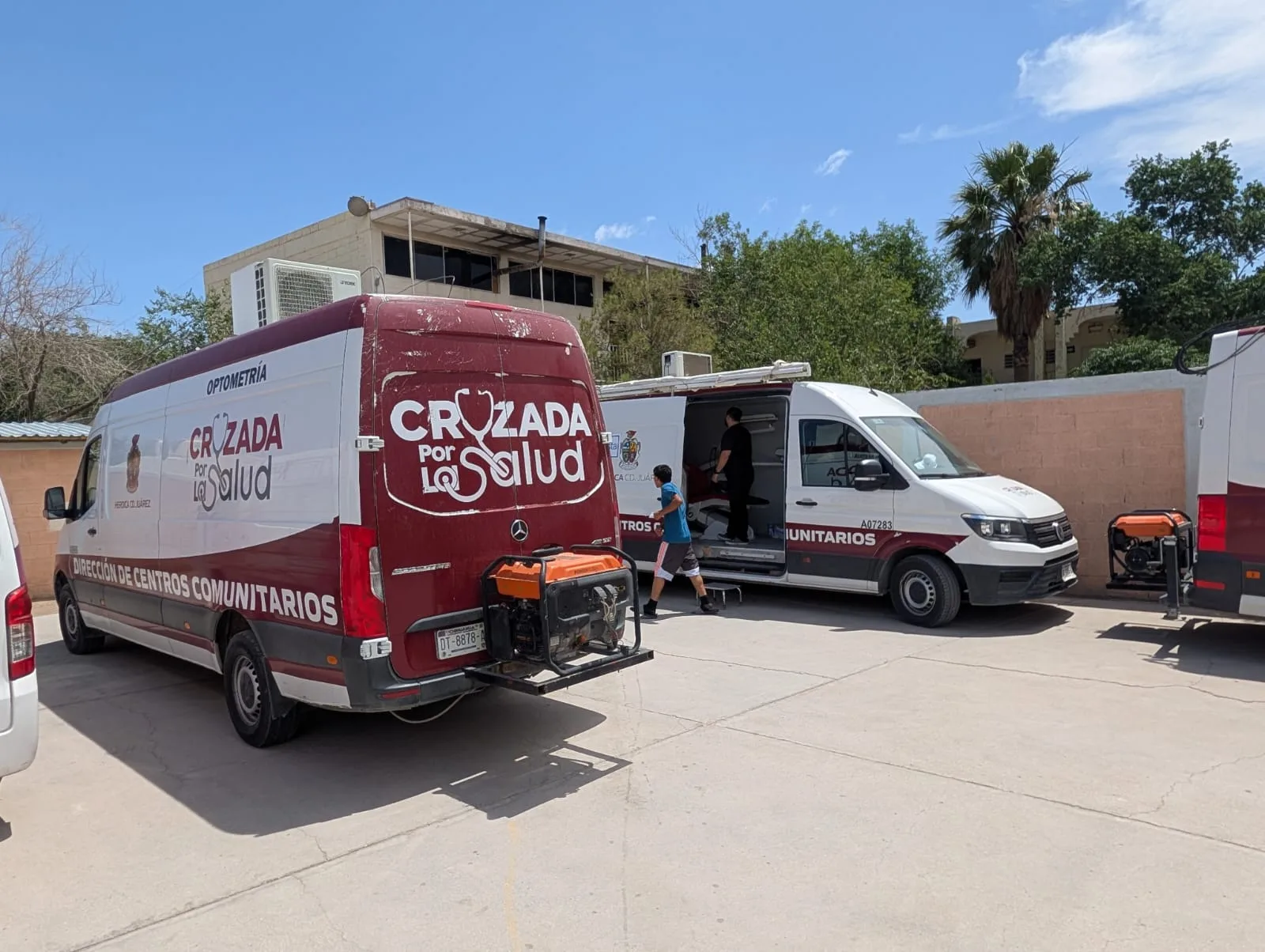 Brigada Médico a tu Puerta ofrece servicios gratuitos en el Centro Ave Fénix de Juárez - imagen 4