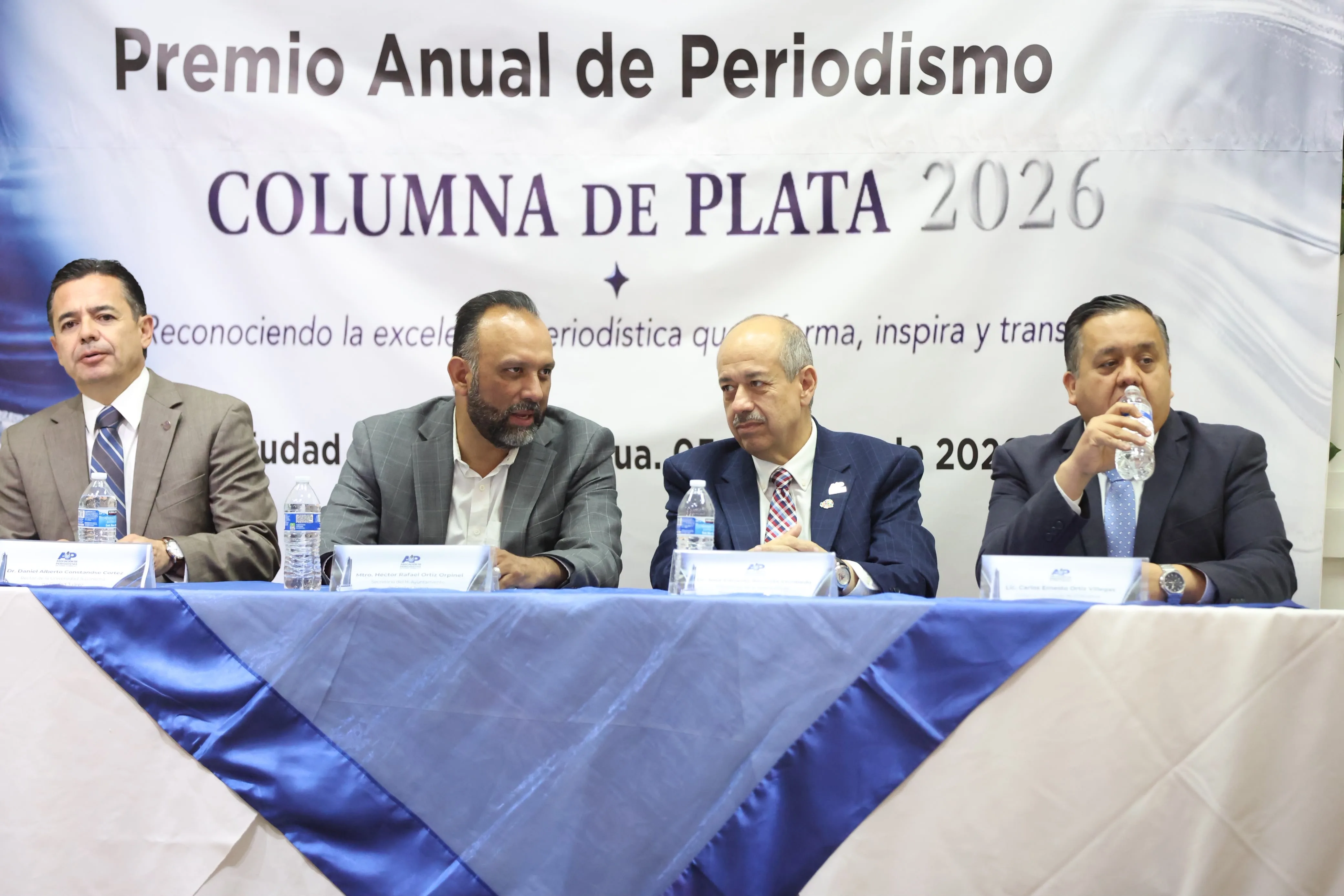 Secretario del Ayuntamiento participa en entrega del premio Columna de Plata 2026 en Ciudad Juárez - imagen 10