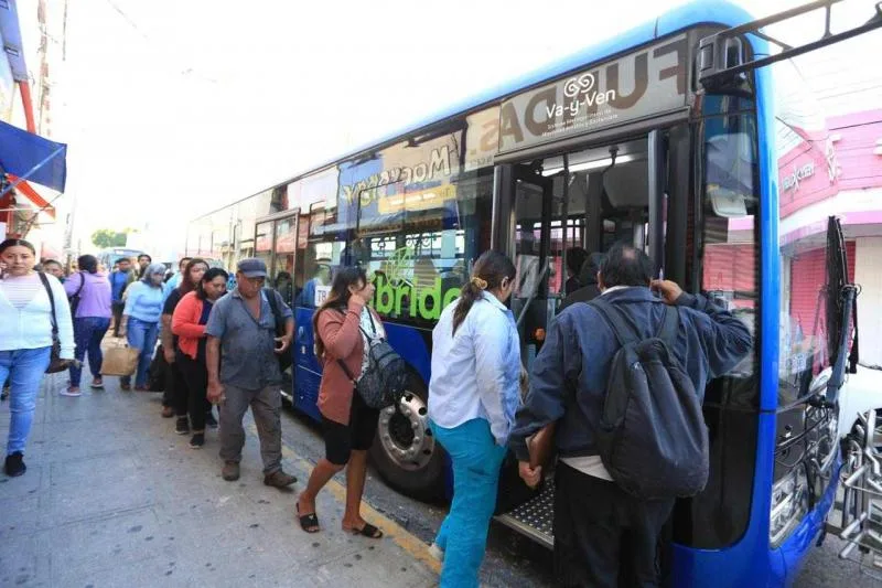 Gobierno de Yucatán garantiza operación continua del sistema de transporte Va y Ven tras ajuste financiero