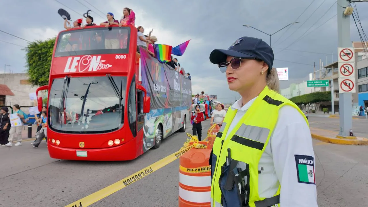Mega Marcha Pride en León transcurre en orden y sin incidentes