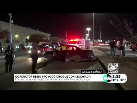 Conductor ebrio provoca choque entre un Chevrolet Malibu y una Chevrolet Avalanche; hay varias personas heridas