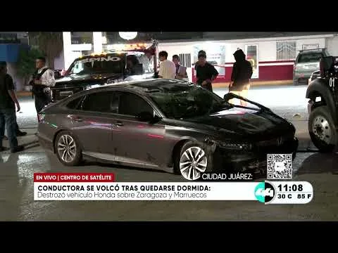 Conductora se vuelca en Ciudad Juárez tras presuntamente quedarse dormida al volante