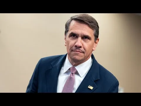 Trump presenta formalmente a Todd Blanche como candidato a fiscal general de EE.UU.