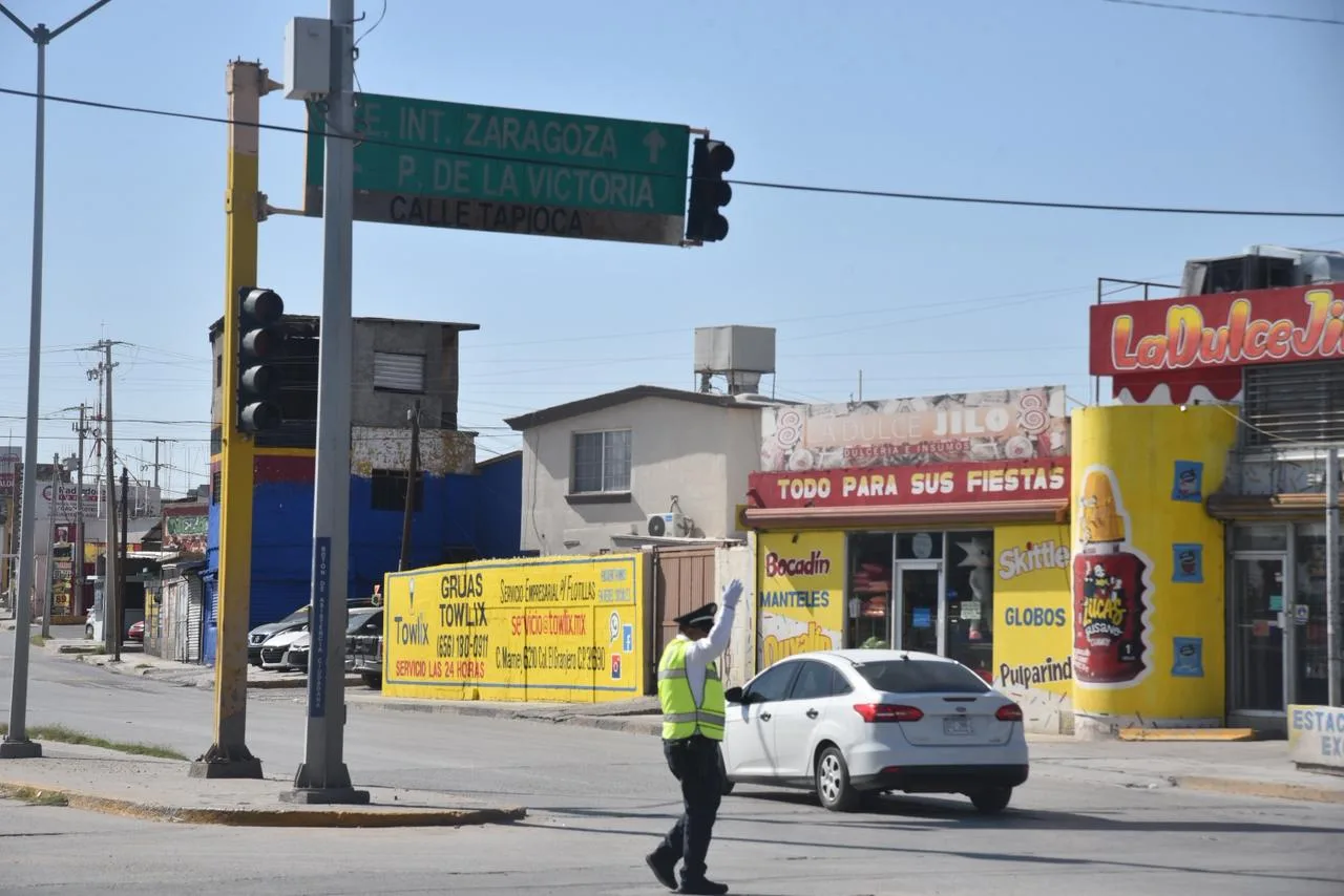 Cierre temporal de la calle Tapioca por instalación de puente peatonal en Culiacán - imagen 4