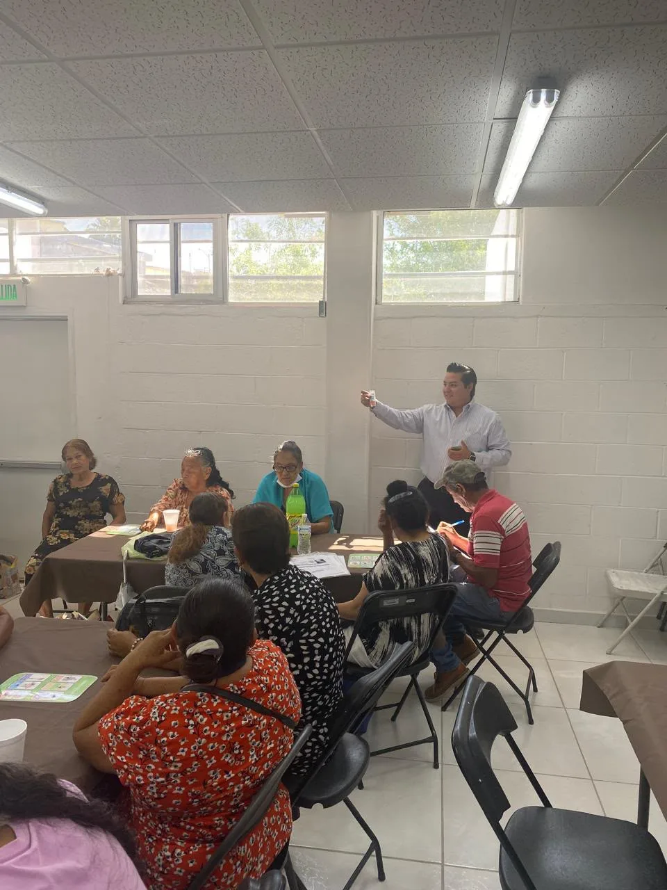 Dirección de Derechos Humanos imparte taller sobre derechos para adultos mayores en Ciudad Juárez - imagen 1
