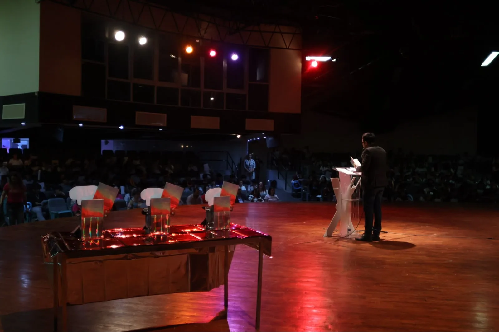 Inicia FELIJU 2026 en Ciudad Juárez con la presentación del libro Niños del trópico de Israel Holtzeimer - imagen 5