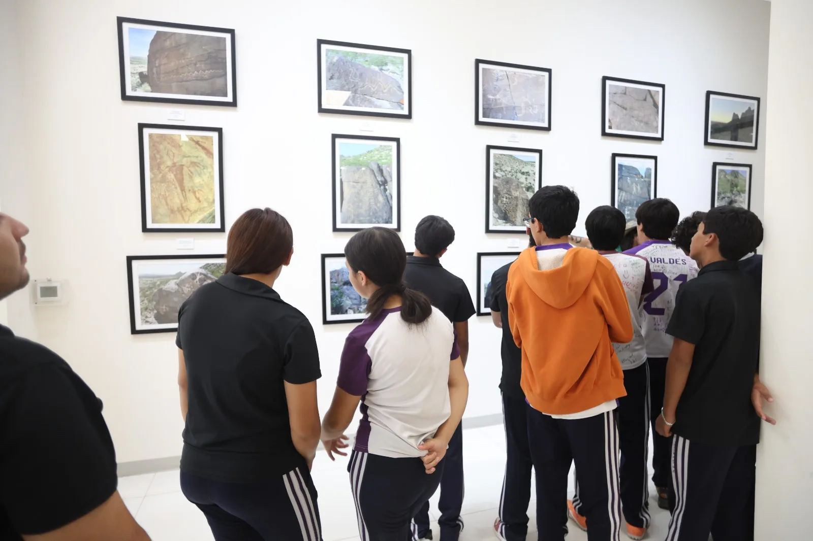 Estudiantes de secundaria visitan el Museo de Arqueología e Historia de El Chamizal en Juárez - imagen 3