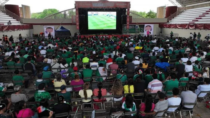 Inicio sin incidentes de Zona Fan Yucatán para el Mundial FIFA 2026 con actividades gratuitas y ambiente familiar - imagen 1